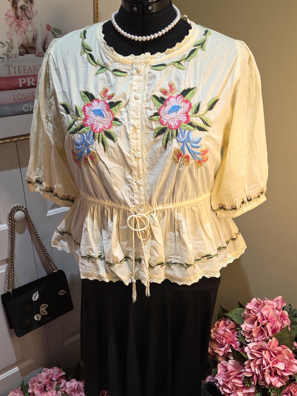 Nwt XL,L,M Jennifer&Grace Embroidered Cream/yellow Peplum Tie-Waist Blouse